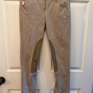 The Tailored Sportsman Girls 18 Short. Front zip.